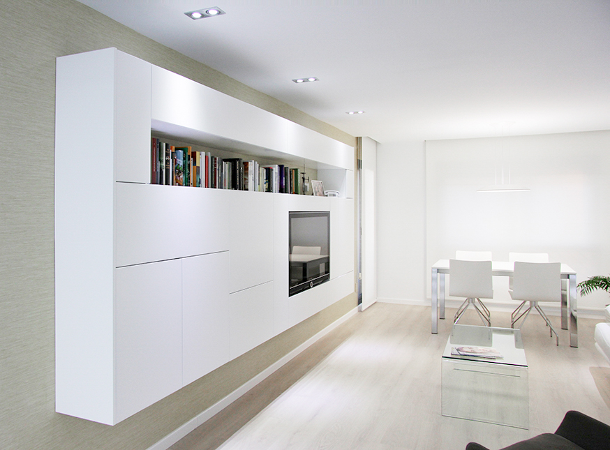 Mueble de tv moderno en la reforma integral de un pequeño piso |Chiralt arquitectos Valencia | Centelles