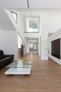 salon casa vivienda moderna chiralt arquitectos valencia