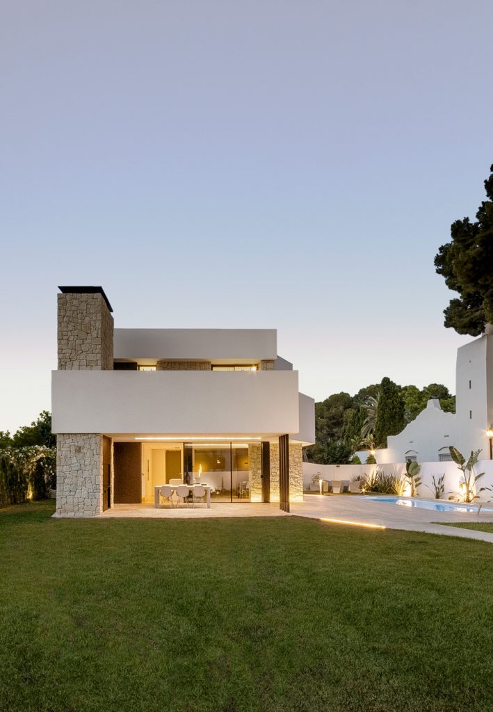 Teoina-Chalet-Moderno-Rocafort-Chiralt-Arquitectos-Valencia