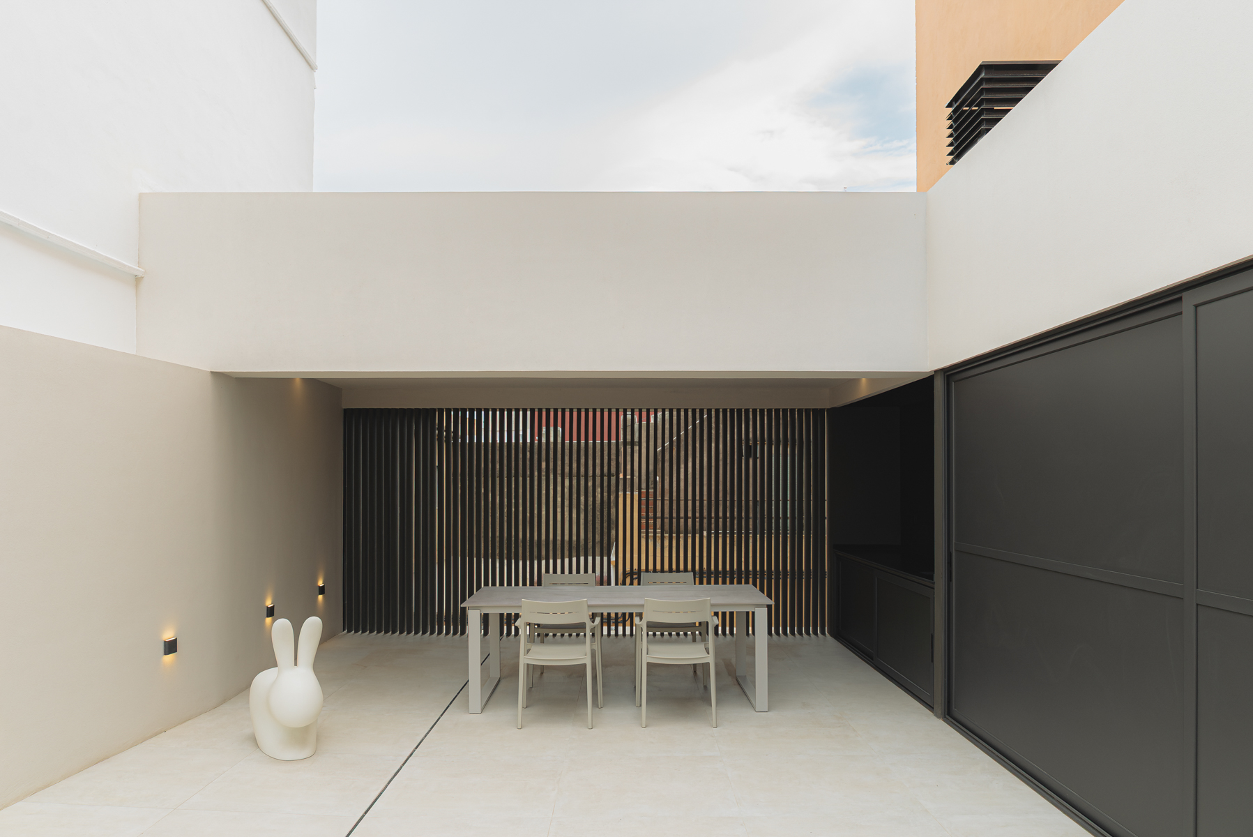 Casa_patio_en_moncada_chiralt_arquitectos_valencia